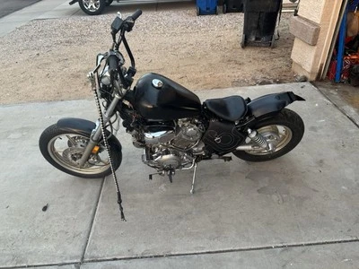 Bobber 1100 Virago 1995 Foto 1 de 2