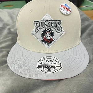 22' Pittsburgh Pirates Tapas Mitchell & Ness Exclusivo Sombrero Topps Cromado 6 7/8 - Imagen 1 de 4