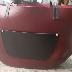 No Brand/ Women's Shoulder Bag/ 2 tone maroon and black NEW - Picture 1 of 10