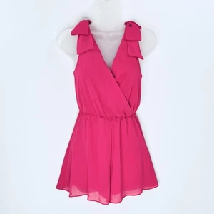 Gianni Bini Pink Romper Wrap Style with Bow details at shoulders SZ XS Womens - Picture 1 of 11