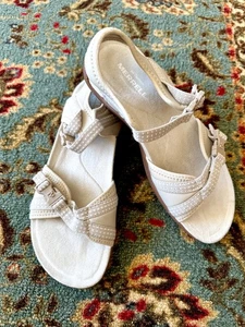 Merrell District Muri Damen-Pantolette mit Riemen silbernes Futter Größe 7 - Bild 1 von 6