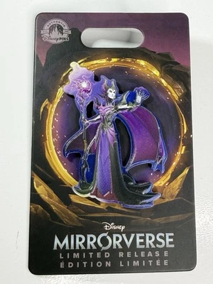 迪士尼乐园迪斯尼乐园 2023 镜面睡美人的恶作剧 LR 徽章 — 第 1/4 张图片