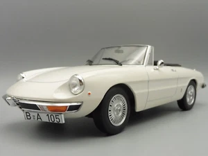 Alfa Romeo 2000 Spider 1978 Bianco Farina 1/18 Norev 187882 Coda Tronca blanco - Imagen 1 de 12