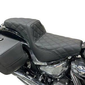 Asiento de conductor de pasajero con patrón de diamante para Harley Street Bob Heritage Softai 18+ - Imagen 1 de 6