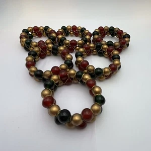 Napkin Rings Set of 8 Vintage Beautiful Beads by Kemp & Beatley Green Red Gold - Picture 1 of 6