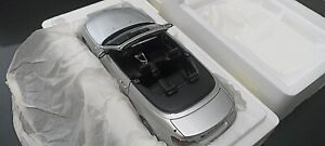 KYOSHO 1:18 BMW 1 SERIES CONVERTIBLE DEALER EDITION