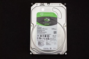 Seagate Barracuda 4TB interne Festplatte ST4000DM004 3,5'' HDD SATA3 5400RPM - Photo 1/5