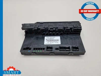 Mercedes W211 E320 E350 E500 Rear SAM Trunk Control Fuse Box 03-11 OEM - Image 1 of 4