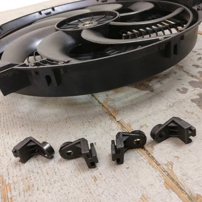 Cadillac Fleetwood 1987 14 pulgadas Super Duty ventilador de radiador 120 W rendimiento de refrigeración Foto 1 de 4