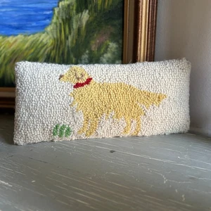 Wool Hooked Pillow with Golden Retriever - Picture 1 of 1