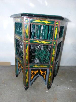 sellette orientale , table a thé , maroc  (gp). - Photo 1/4