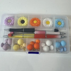 Focal Bead Silikon Blume Stift Perlen Zwischenring Kit Machen Sie Ihre eigenen Stifte - Bild 1 von 4