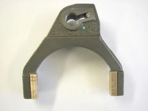 Horquilla de cambio T56 transmisión 3-4 con pastillas de horquilla de bronce GM Camaro mercado de accesorios - Imagen 1 de 1