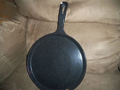 Plancha de hierro fundido NuWave para placa de inducción de precisión EC Foto 1 de 2