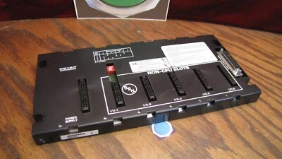 Plano posterior de expansión de 5 ranuras GE Fanuc IC693CHS398G 90-30 PLC mejorado EMI Foto 1 de 3