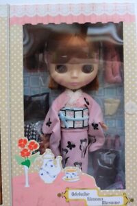 TAKARA TOMY Outing Kimono Girl Doll Toy Neo Blythe CWC Limited