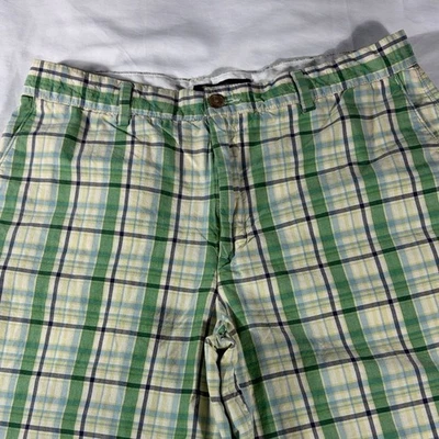 Banana Republic mens green yellow plaid flat front 10" Bermuda shorts - size 35 - Image 1 of 4