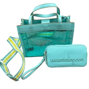 Cartera Nanette Lepore Arianna logotipo transparente con pulsera sólida verde azulado - Imagen 1 de 8