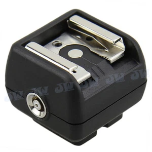 JJC JSC-2 Hot Shoe Adapter with PC Female Outlets For Portable Flashes on DSLRs - Picture 1 of 7