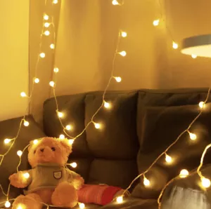 Innen/Außen Garten Lichterkette 100 LED Kugel Kugel 10mt, Batterien/USB - Bild 1 von 4