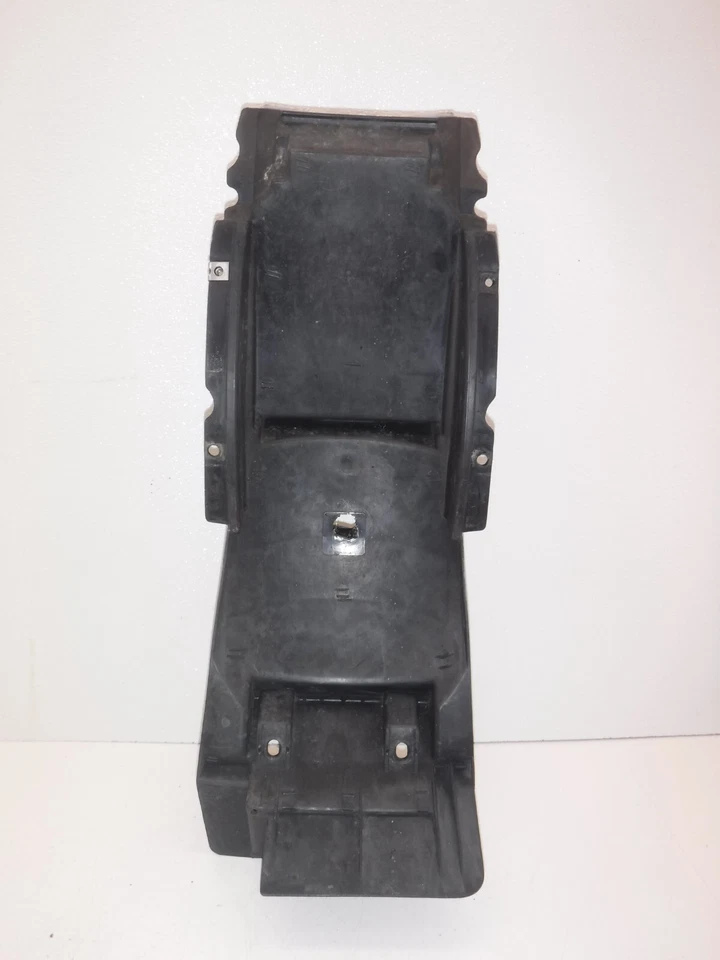 2004-2006 Hyosung GT250R GT 250 painel traseiro sob a tampa do para-lama - Imagem 1 de 4