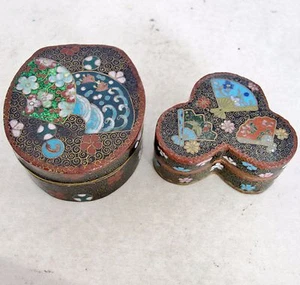 2 Sm Antique Japanese Meiji Cloisonne Trinket Boxes with Flowers & Fans (2.75") - Picture 1 of 12