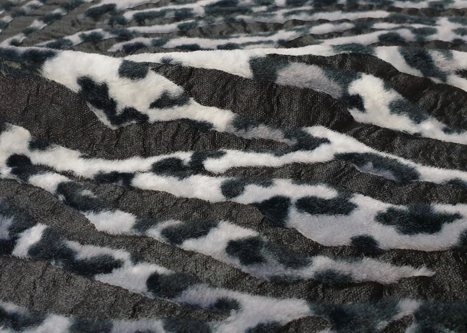 Baumwolle Webpelz Kunstfell Stoff Kurzhaar Schwarz Leo Deko Bekleidung Fasching - Bild 1 von 4