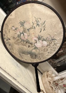 Antique 19th Century Qing Period Chinese Hand Painted Silk Fan Round Wood Frame - Picture 1 of 15