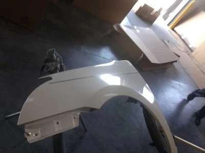 Used Front Left Fender fits: 2010 Nissan Sentra 2.0L from 2/09 SR Front Left Gra - Image 1 of 4