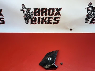 2007 年本田精英 80 右飞行员步盖 50621-GE1-670ZG CH80 库存原始设备制造商 85-07 — 第 1/4 张图片