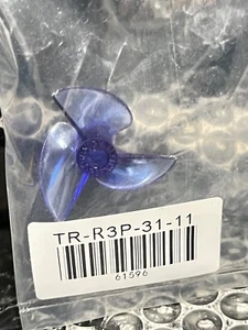 Turnigy 61596 TR-R3P-31-11: 3 Blade Props 3 Blue R3PX31X11 (4B) - Picture 1 of 5