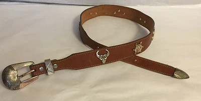 Cinturón de cuero Silver Creek con Concho Animals Southwest tono plateado S 28" de colección nuevo con etiquetas Foto 1 de 4