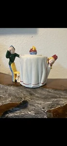 Roy Simpson Teapot Couple Playing Hide And Seek No. 29 - Picture 1 of 2