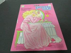VINTAGE GOLDEN 1985 BARBIE PRESS OUT #1911 PAPER DOLLS - Picture 1 of 6