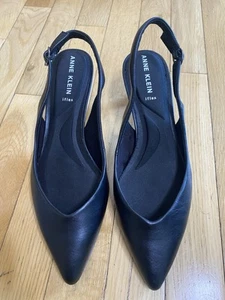 Anne Klein Izzie Kitten Heel Size 8 Sling Back Black Silver Pump - Picture 1 of 9
