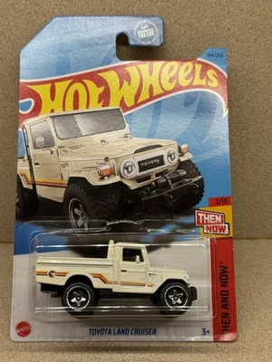 NUEVO 2024 Hot Wheels Toyota Land Cruiser Treasure Hunt 194/250 entonces y ahora 2/10 Foto 1 de 4