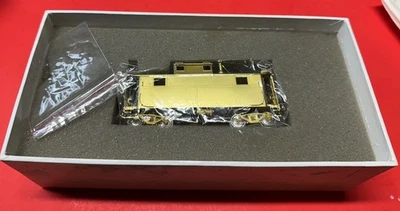 HO Brass Overland Models B&M N-5 Caboose - Image 1 of 2