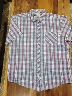 Volcom Mens XL Classic Fit Short Sleeve Button Up Shirt - Image 1 of 4
