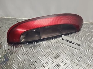 VAUXHALL CORSA C HATCHBACK 2004-2006 LUZ TRASERA/TRASA (LADO DEL PASAJERO) - Imagen 1 de 3