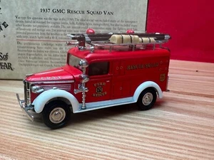 Matchbox Models of Yesteryear 1937 GMC Rescue Squad Van NIB - Picture 1 of 4