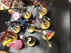 Nintendo Amiibo Lot of 10 - Used - NVL-001 - Picture 1 of 12