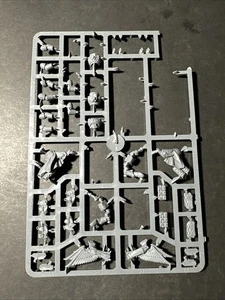 Warhammer 40K: Space Marines Dark Angels Bits On Sprue B1793 - Bild 1 von 1