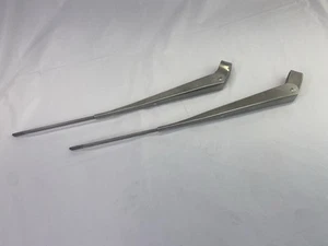MOPAR Factory Wiper Arm Set 67-76 A-BODY !! Duster, Valiant , Demon - Foto 1 di 9