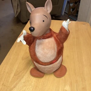 VINTAGE STUFFED BABY KANGROO w/ " ROLLY POLY" BELL IN TUMMY " ROO " - Picture 1 of 6