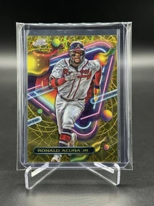 2023 Topps Cosmic Chrome Extraterrestrial Talent Ronald Acuña Jr. Gold - 35/50 - Bild 1 von 2
