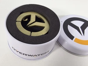 Overwatch Metall Sammler Anstecker Pin (2015) Pre-Order Promo - mit Blechetui - Bild 1 von 3