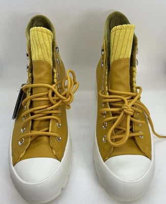 Converse Chuck Taylor All Star High Top Leather Lugged Boots Gold Dart. Size 9 - Image 1 of 4