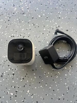 Netgear Arlo Go VML4030 Wireless HD Security Cameras No Batteries With Cable!! - Image 1 of 4