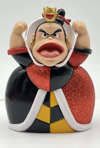 3.25" Plastic Toy Figure Angry Queen of Hearts Alice in Wonderland Glitter Cover