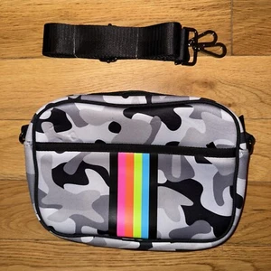 HAUTE SHORE Drew Ultimate Grey/black Camouflage Neoprene Crossbody Bag NWT - Picture 1 of 8